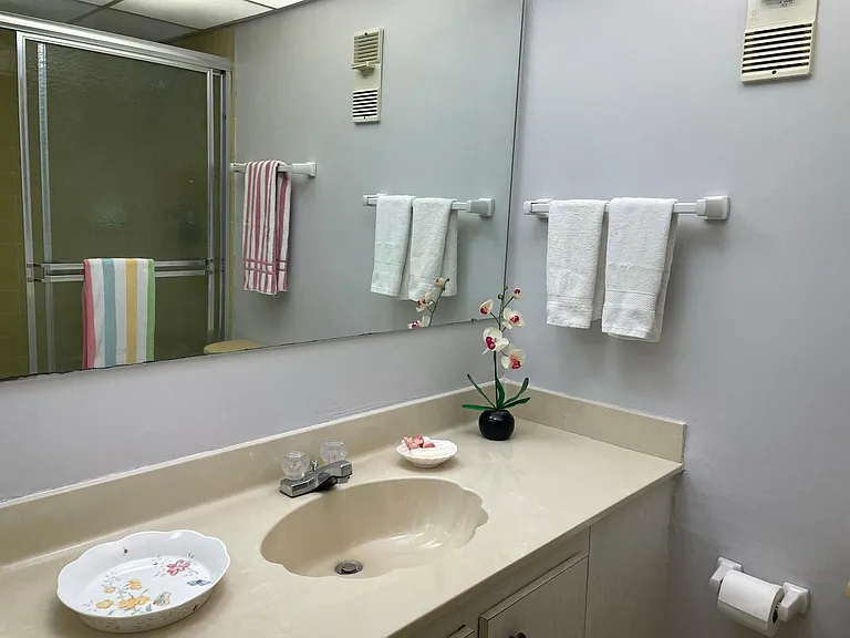 4629 Poinciana St #211 — Photo 26