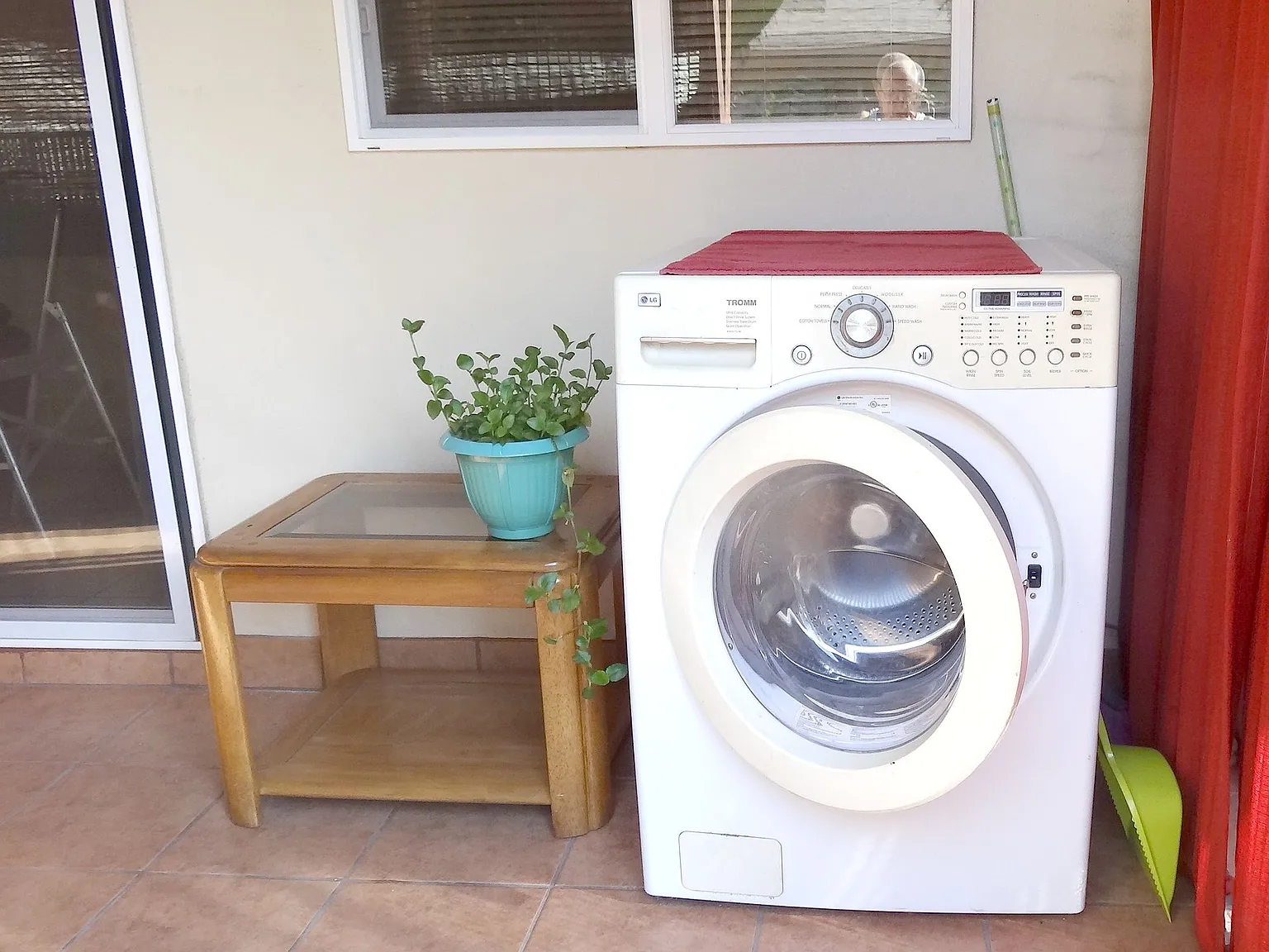 Studio, 650 sqft, $1,700 — Photo 4