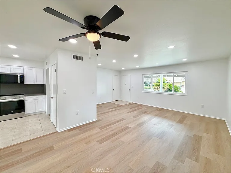 28751 Olympia Way — Photo 6
