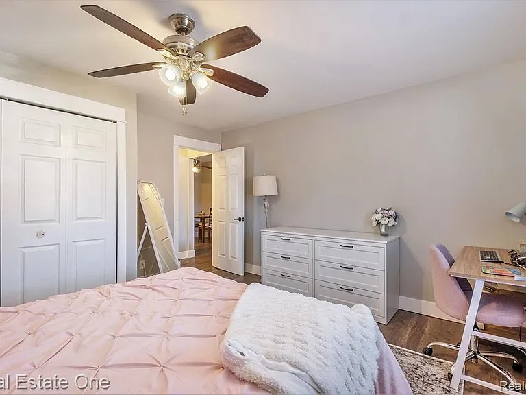 803 Plate St #104 — Photo 6