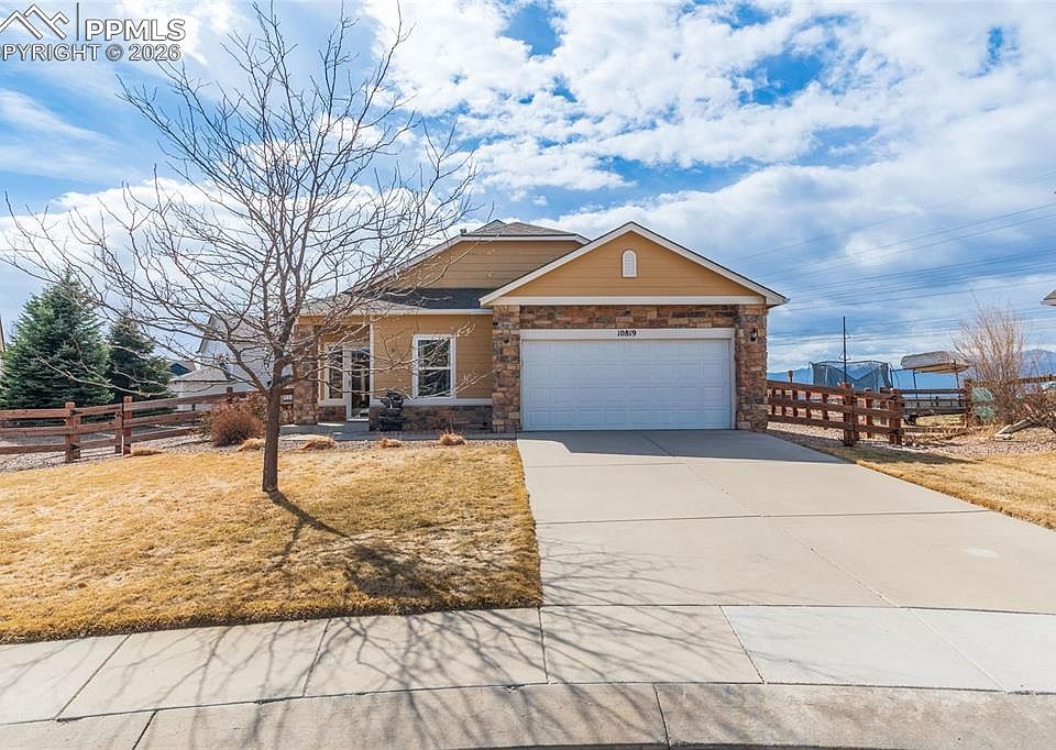 1st image of 10819 Spurlock Pl
