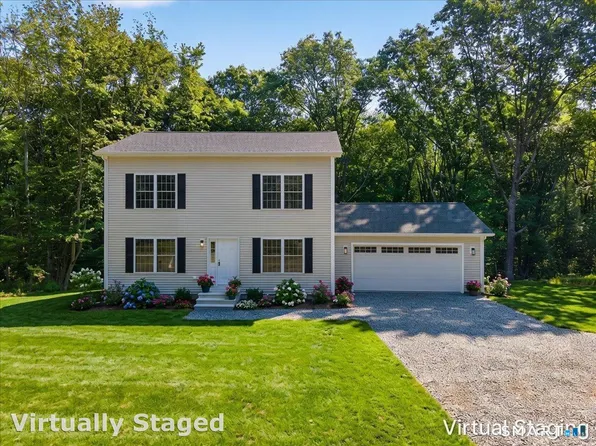 1033 Old Colchester Road, Montville, CT 06370
