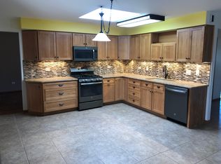 5241 W 121st St, Alsip, IL 60803