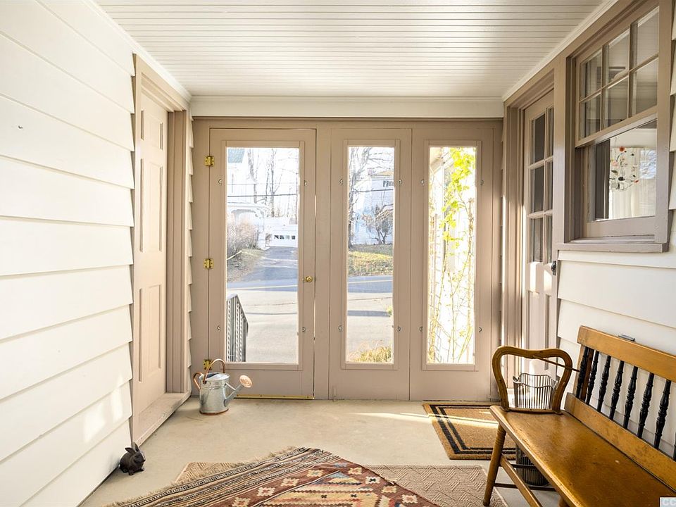 200 Maple Ave, Germantown, NY 12526 Zillow