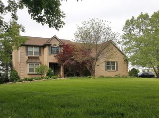 722 Willis Rd, Saline, MI 48176