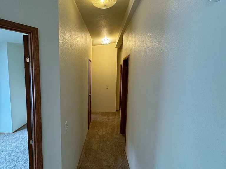 37997 Soap Creek Rd — Photo 8