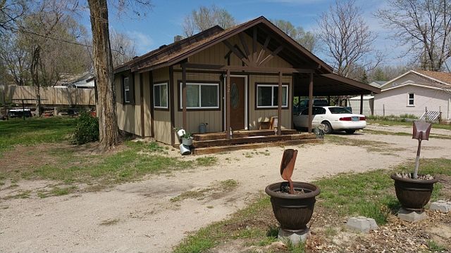 1st image of 502 East 27th Ave