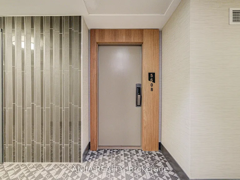 10 York St #5608 — Photo 10