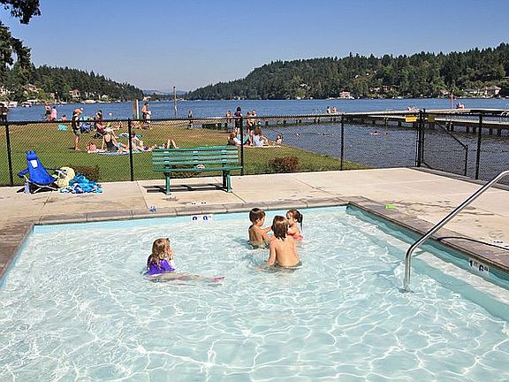 LO Swim park access w/house