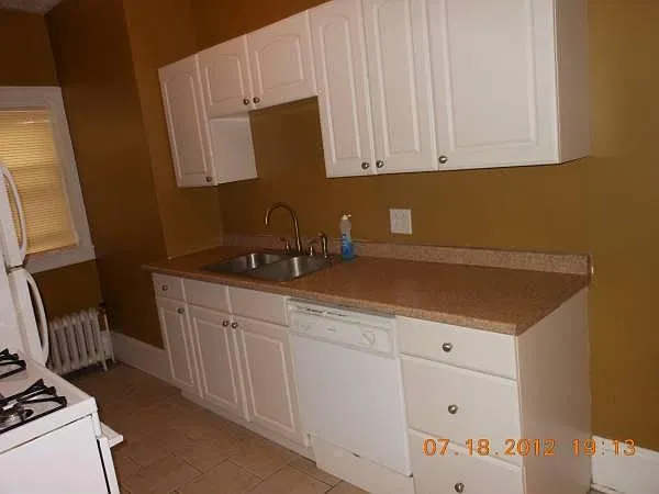 Modern updated Kitchen: Refrigerator, Gas Stove, Dishwasher
