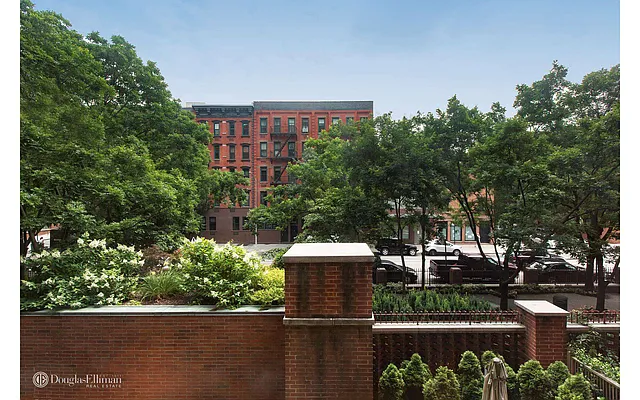 Rented by Douglas Elliman | media 17