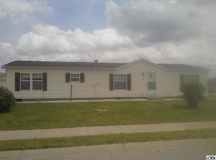 1049 Sunset Ln, Seymour, IN 47274