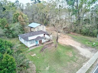 614 E Azalea Ave, Foley, AL 36535