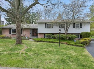 3789 Lyon Dr, Columbus, OH 43220