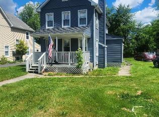 902 Adelphia Rd, Freehold, NJ 07728