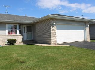 9921 Branton Ave, Highland, IN 46322