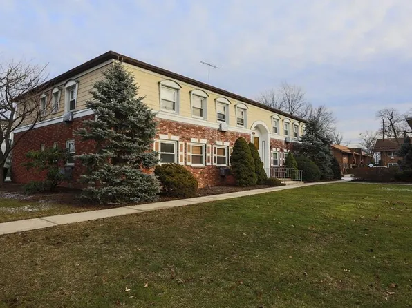 6-8 Normandy Vlg, Nanuet, NY 10954