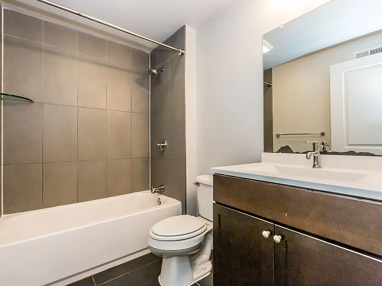 4213 Chester Avenue Modern Living in the Heart of University City — Photo 19