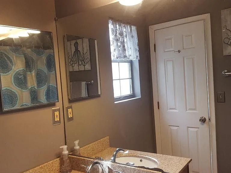 1201 Wedgewood Ct — Photo 11