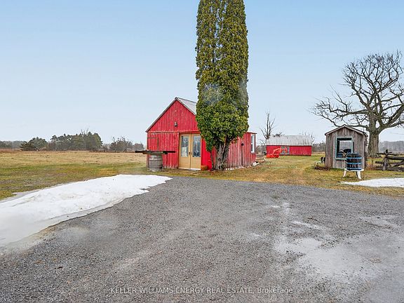 2nd image of 419 County Road 25 Rd