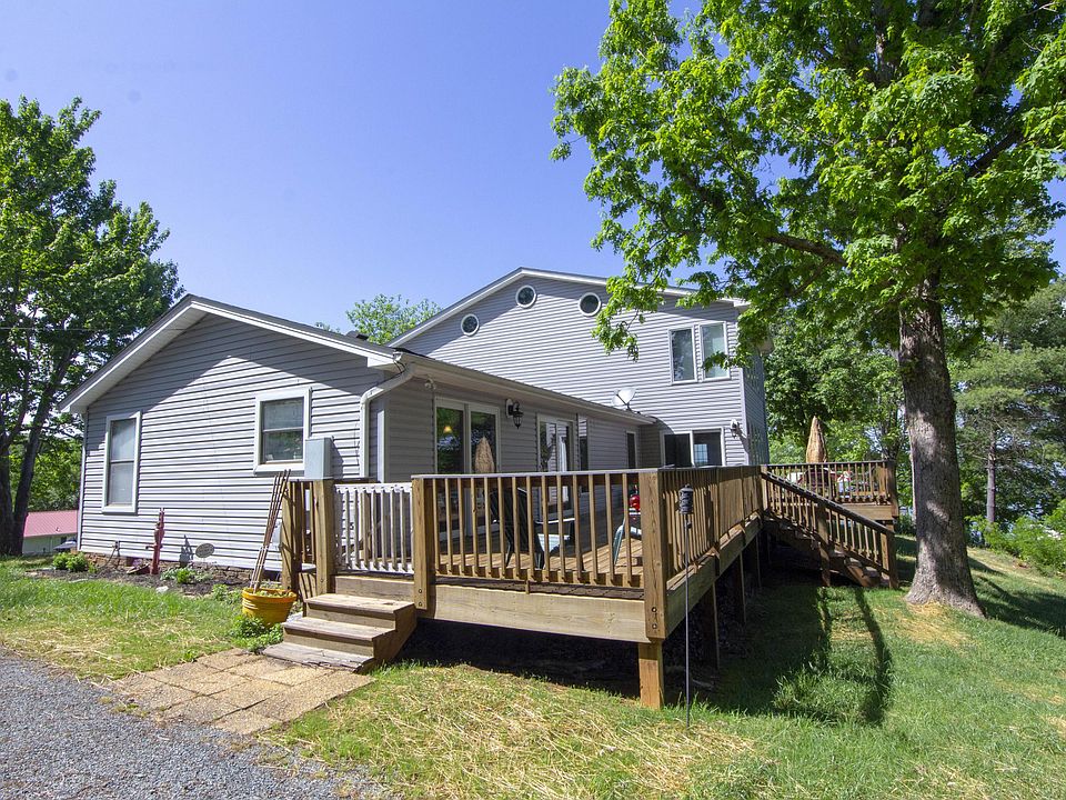 512 Locust Ln Penhook, VA, 24137 Apartments for Rent Zillow