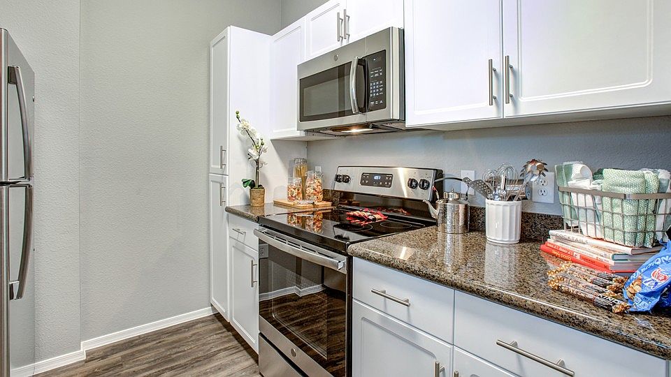 1st image of 17950 N 68th St #11-1047