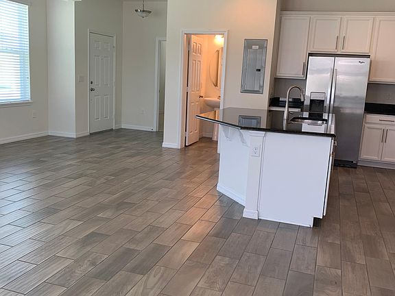 4th image of 8110 Red Stopper Ln
