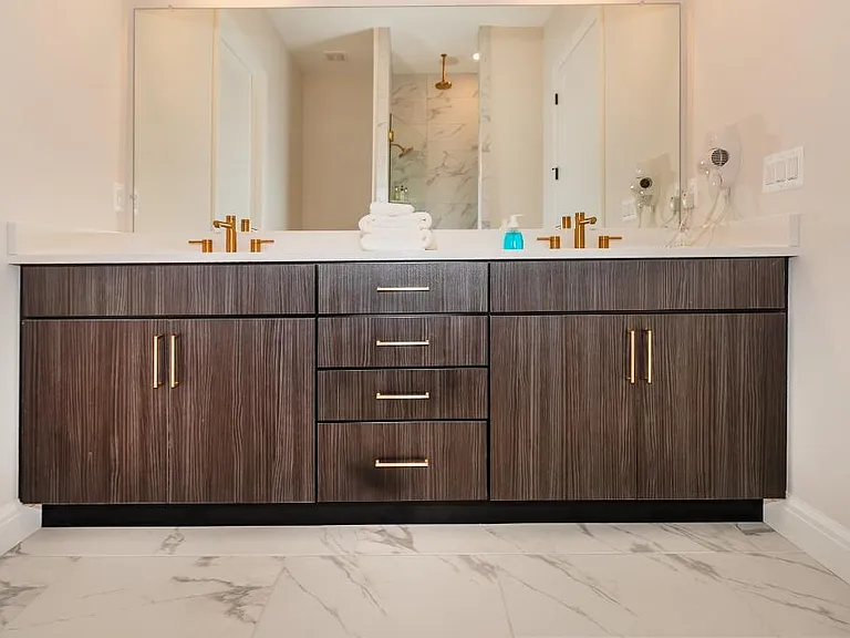7488 Gramercy Cir — Photo 17