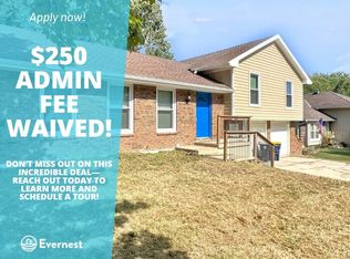 7408 NW 78th St, Kansas City, MO 64152
