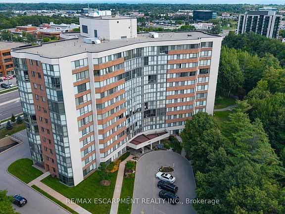 2nd image of 1230 Marlborough Ct #202