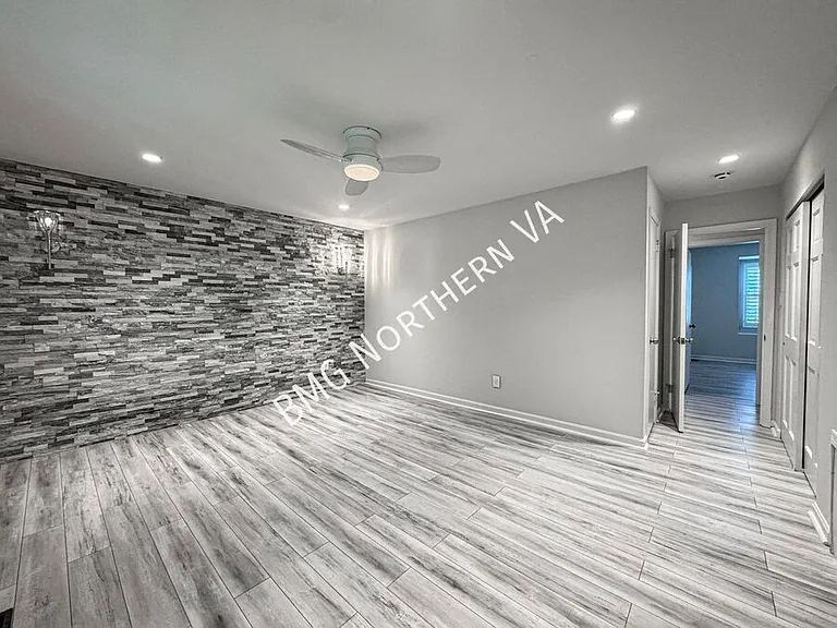 7450 Adams Park Ct — Photo 14