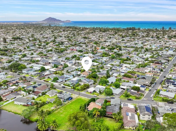 232 Kihapai St #A, Kailua, HI 96734