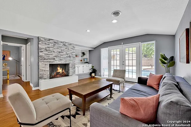 103 Shalimar Dr — Photo 15