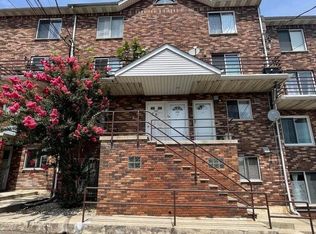 89 Narrows Rd N APT A, Staten Island, NY 10305