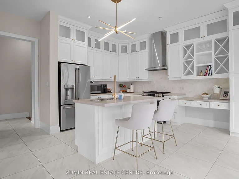 39 Lyle Way — Photo 12