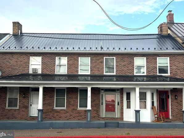 17 S Main St