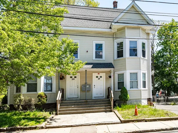 37-39 Freeman St, Framingham, MA 01702