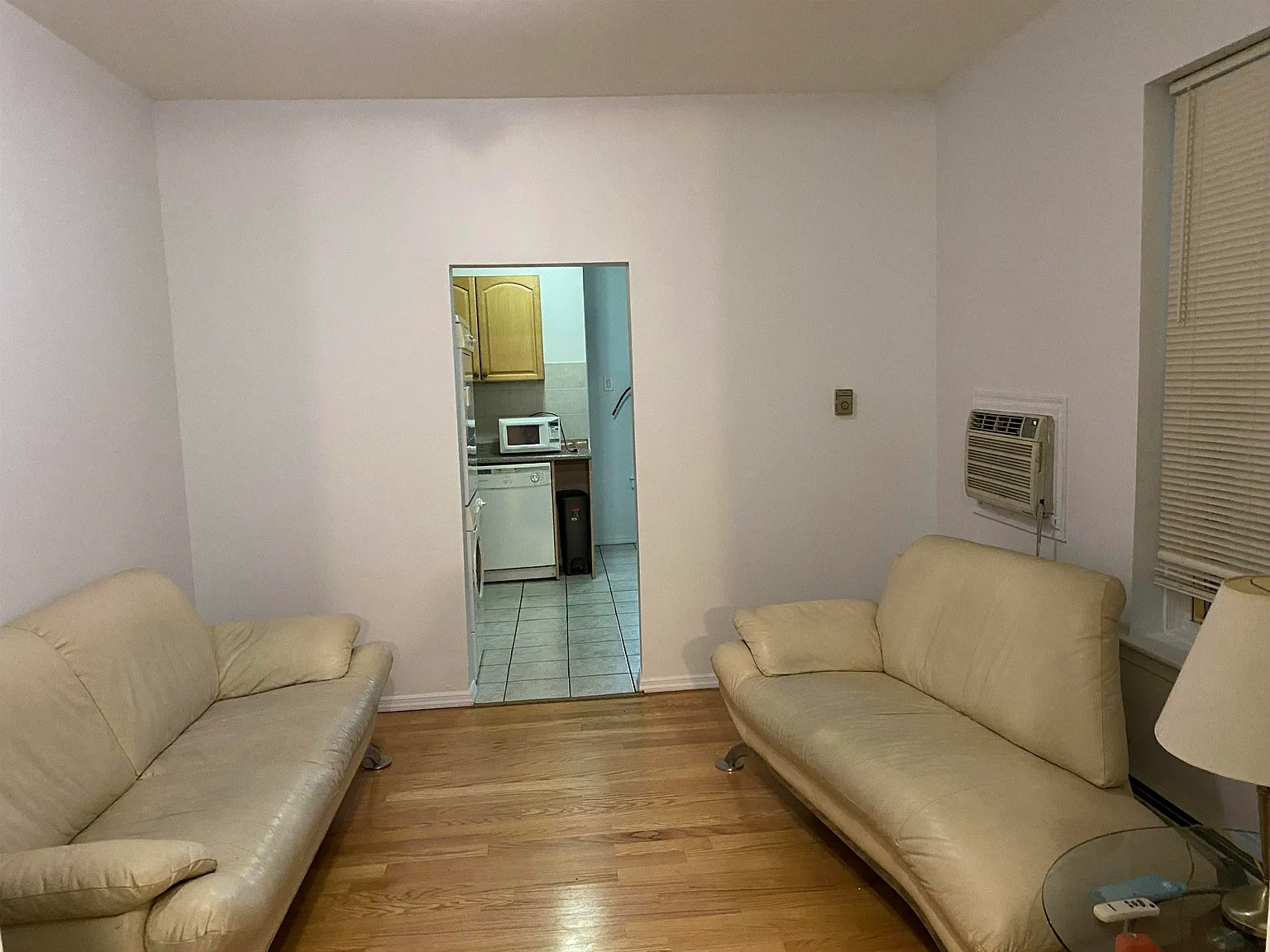 1 bed, 1.0 bath, $1,900 — Photo 3