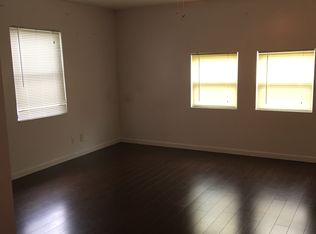 2916 W Brackridge Blvd, Jacksonville, FL 32216