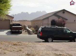 7467 Sierra Linda Ct, Las Cruces, NM 88012