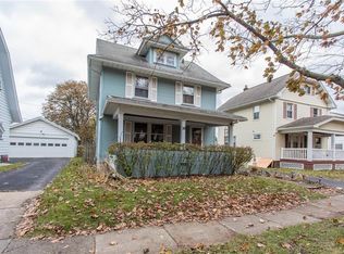 38 Amsterdam Rd, Rochester, NY 14610