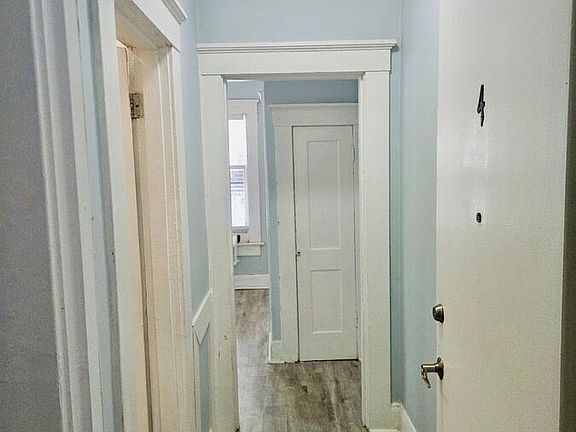 4th image of 2301 N Jefferson St APT 4
