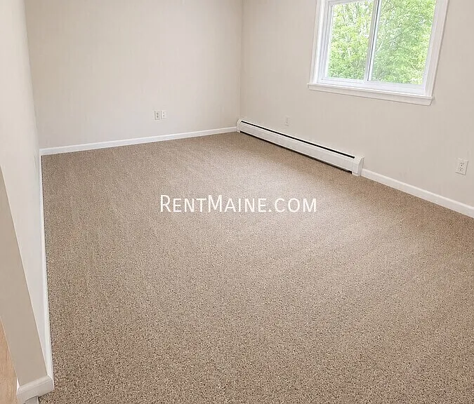 176 Augusta Rd #10 — Photo 2