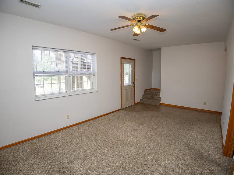 305 Tanner Bridge Ct #B — Photo 20