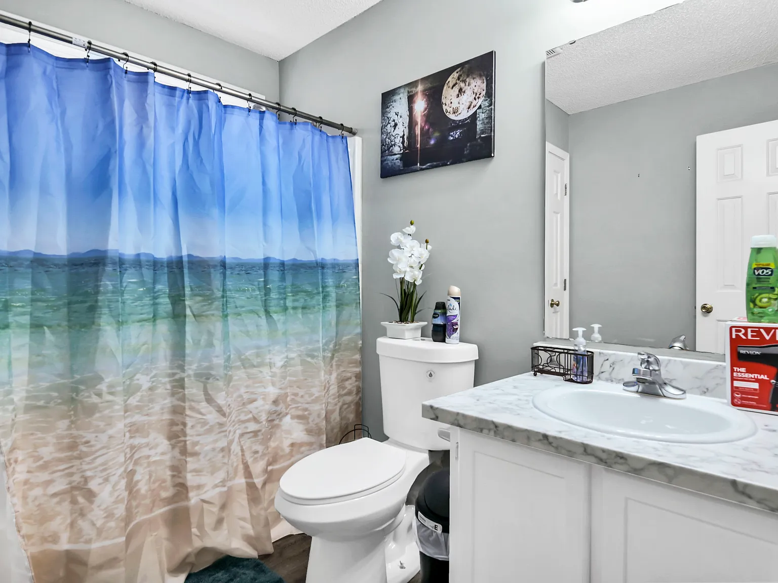 2 bed, 1000 sqft, $2,400 — Photo 4