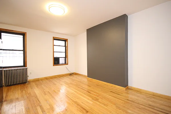 Rented by Compass | media 9