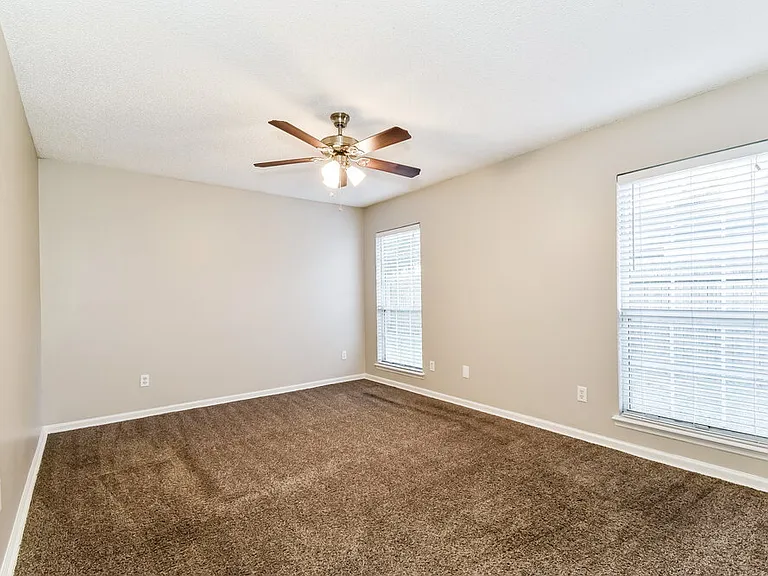 1243 Windy Willows Dr — Photo 10