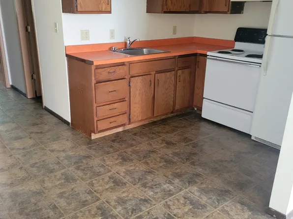 401 South St APT 6, Gardner, IL 60424