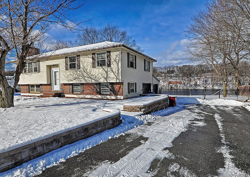 124 River Rd, Lowell, MA 01852 Zillow