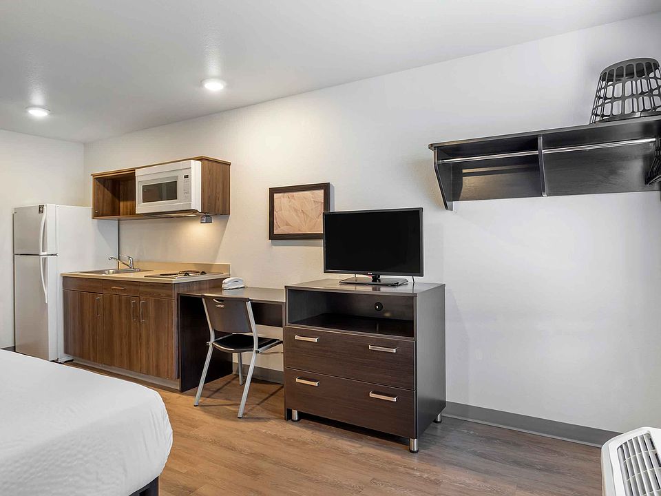Studio Suite - 1 Full Bed
